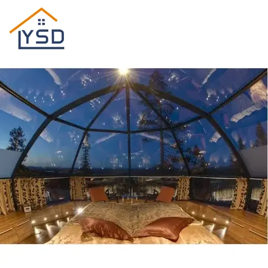 Uma casa de vidro onde você pode assistir as estrelas